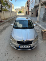 citadine-skoda-fabia-2015-fresh-constantine-algerie