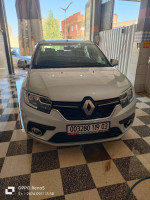 voitures-renault-symbol-2019-aflou-laghouat-algerie