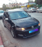 voitures-volkswagen-polo-2013-black-et-silver-medea-algerie