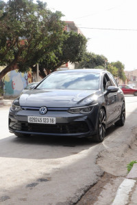 voitures-volkswagen-golf-8-2023-r-line-kolea-tipaza-algerie