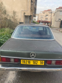 voitures-mercedes-classe-e-1982-tizi-ouzou-algerie