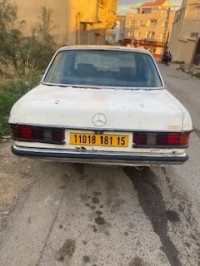 voitures-mercedes-classe-c-1981-220-exclusive-tizi-ouzou-algerie