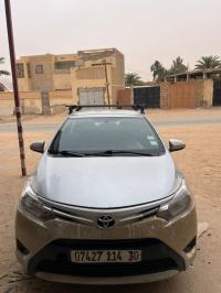 السيارات-النفعية-toyota-yaris-2014-13-حاسي-مسعود-ورقلة-الجزائر
