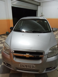 voitures-chevrolet-aveo-4-portes-2012-ain-hessania-guelma-algerie