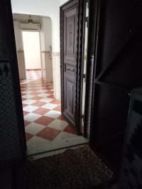 appartement-location-f3-alger-les-eucalyptus-algerie