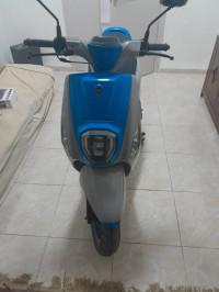 motos-et-scooters-estate-cuxi-2024-hussein-dey-alger-algerie