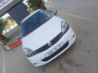 voitures-renault-clio-campus-2013-bye-issers-boumerdes-algerie