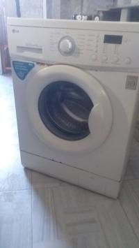 MACHINE A LAVER OCCASSION