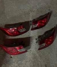 Les feux arrière clio 4 limited 