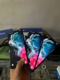 Samsung S22 ultra 2sim 12/256