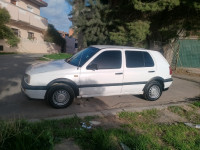 voitures-volkswagen-golf-3-1994-medea-algerie