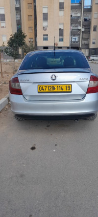 voitures-skoda-rapid-2014-salah-bey-setif-algerie