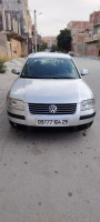 voitures-volkswagen-passat-2004-constantine-algerie