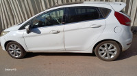 voitures-ford-fiesta-2012-kouba-alger-algerie