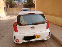 voitures-kia-picanto-2017-sportline-beni-haoua-chlef-algerie