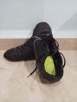 chaussures-de-football-chaussure-nike-amizour-bejaia-algerie