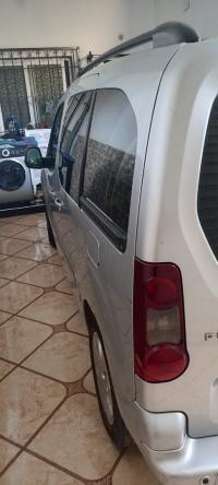 سيارات-peugeot-partner-2014-tepee-بني-عمران-بومرداس-الجزائر