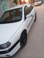 voitures-renault-laguna-1-2000-chlef-algerie