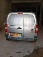 voitures-fiat-doblo-2023-algerie