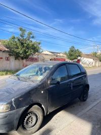 سيارات-fiat-punto-2002-coupe-هراوة-الجزائر