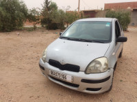 voitures-toyota-yaris-2004-laghouat-algerie