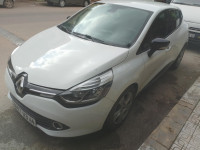 voitures-renault-clio-4-2013-dynamique-ain-defla-algerie