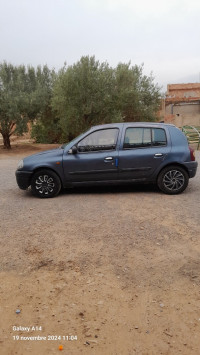 voitures-renault-clio-2-2000-hamri-relizane-algerie