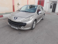 voitures-peugeot-207-2007-bou-saada-msila-algerie