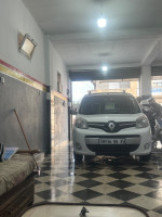 voitures-renault-kangoo-2018-boumerdes-algerie