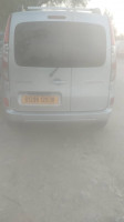 voitures-renault-kangoo-2021-annaba-algerie