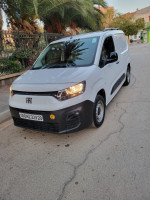 voitures-fiat-doblo-2023-italie-saida-algerie