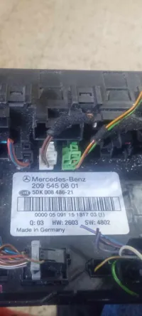 Sam Mercedes n9iya bzf  numéro d série 209.545.08.01