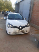 voitures-renault-clio-campus-2014-algerie