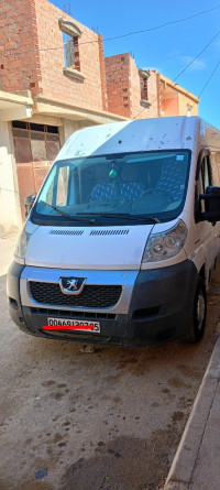 utilitaire-peugeot-boxer-2007-barika-batna-algerie