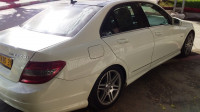 voitures-mercedes-classe-c-2010-amg-el-kerma-oran-algerie