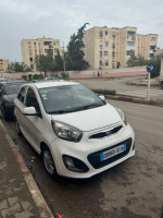 voitures-kia-picanto-2013-pop-zeralda-alger-algerie