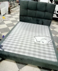 Lit deux place et matelas
