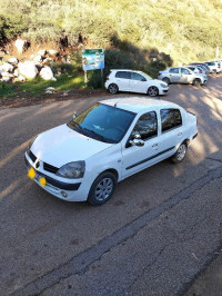 voitures-renault-clio-classique-2005-el-khroub-constantine-algerie