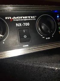 Table de mixage amplifiée + amplificateur