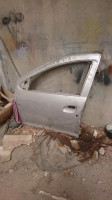 pieces-carrosserie-porte-cote-chauffeur-logan-12-2014-blida-algerie