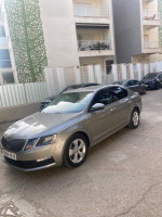 voitures-skoda-octavia-2019-business-alger-centre-algerie