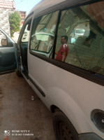 commerciale-renault-kangoo-1999-filfla-skikda-algerie