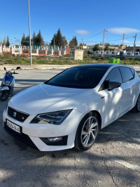 voitures-seat-leon-2016-fr15-souk-ahras-algerie