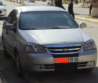 voitures-chevrolet-optra-4-portes-2010-oum-el-bouaghi-algerie