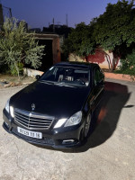 voitures-mercedes-classe-e-2011-tizi-ouzou-algerie