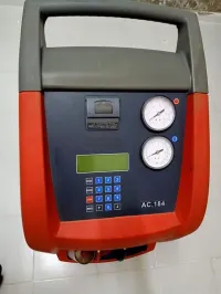 Station charge de climatisation facom jamais utilisé 