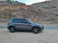 voitures-volkswagen-tiguan-2012-chlef-algerie