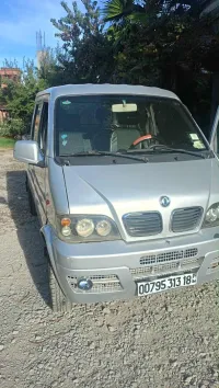 DFM DFM 2013 Double cabine
