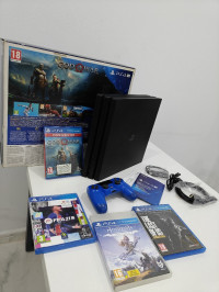 consoles-ps4-pro-1tr-version-1152-bab-ezzouar-alger-algerie