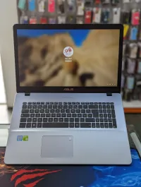 ASUS VIVOBOOK 17 I7 8TH  16GB 256 SSD NVIDIA MX 110 2GB  FULL HD